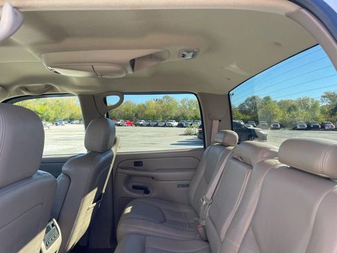 Used 2005 GMC Sierra 3500 SLT w/ Heavy-Duty Power Package image 22