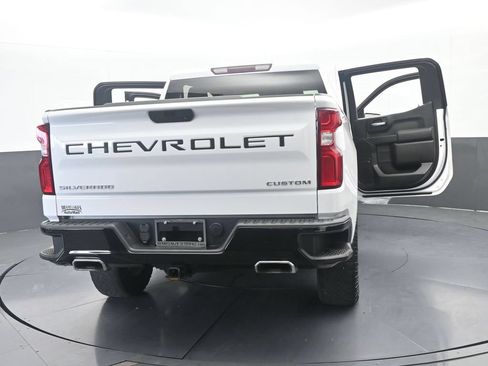 Used 2021 Chevrolet Silverado 1500 Custom Trail Boss AWD/4WD image 77