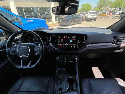 Used 2017 Volvo XC90 T6 Momentum w/ Vision Package image 11