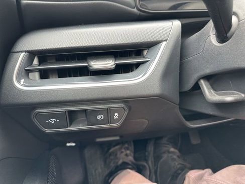 Certified 2025 Kia K4 EX FWD image 42