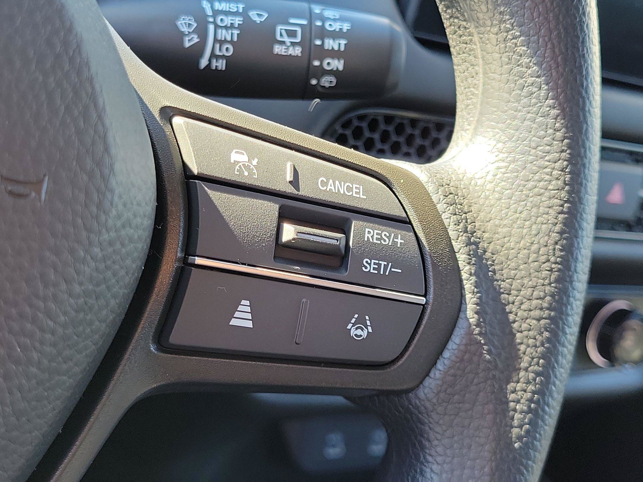 New 2027 Honda HR-V LX image 11