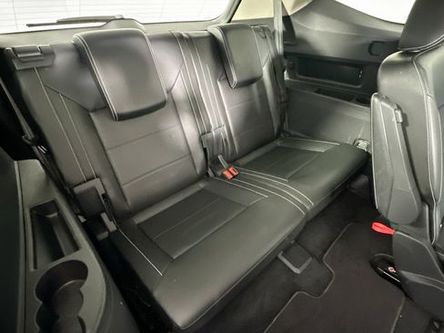 Used 2023 Volkswagen Atlas SE image 26