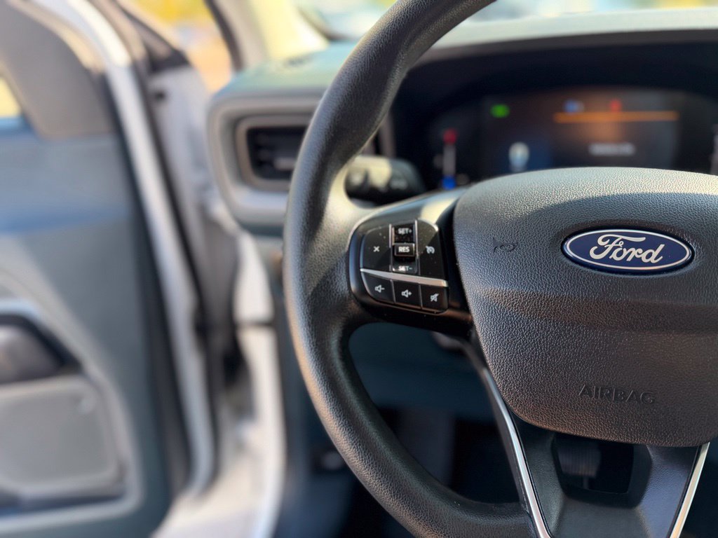 Used 2025 Ford Maverick XL FWD image 25