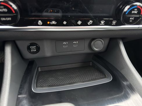 New 2026 Nissan Rogue SV image 20