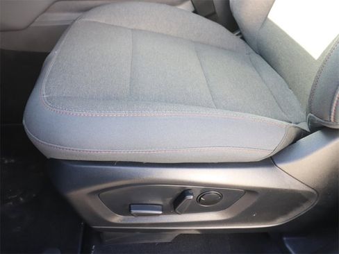 Used 2025 Ford Explorer Active image 14