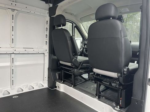 New 2026 RAM ProMaster 1500 w/ Convenience Group FWD image 19