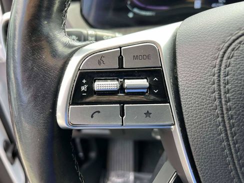 Used 2023 Kia Telluride EX w/ EX Captain's Chair Package AWD/4WD image 21