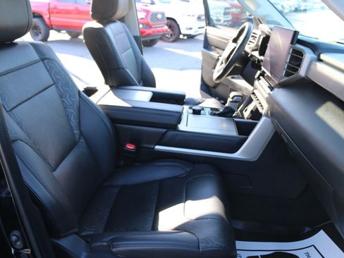 Used 2023 Toyota Sequoia Limited image 30