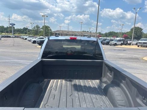 Used 2023 Ford F250 XLT w/ Black Appearance Package AWD/4WD image 18
