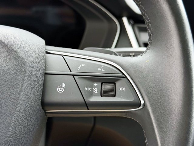 Used 2023 Audi Q5 2.0T Premium Plus AWD/4WD image 22