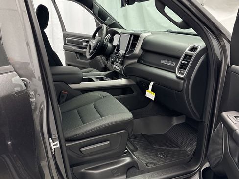 New 2026 RAM 1500 Big Horn w/ Night Edition AWD/4WD image 27