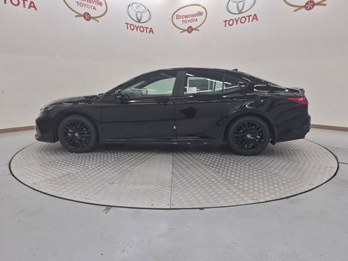 New 2026 Toyota Camry SE FWD image 5