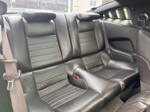 Used 2014 Ford Mustang Premium image 24