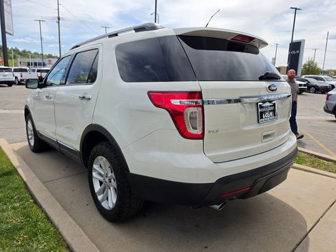 Used 2012 Ford Explorer XLT AWD/4WD image 7