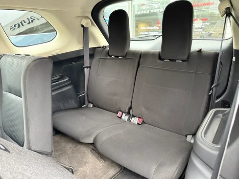 Used 2015 Mitsubishi Outlander ES FWD image 25