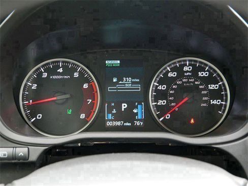 Used 2024 Mitsubishi Eclipse Cross Ralliart image 19