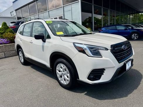 Used 2023 Subaru Forester AWD/4WD image 1