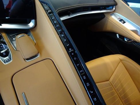Used 2024 Chevrolet Corvette Stingray Preferred Cpe w/ Z51 Performance Package RWD image 22