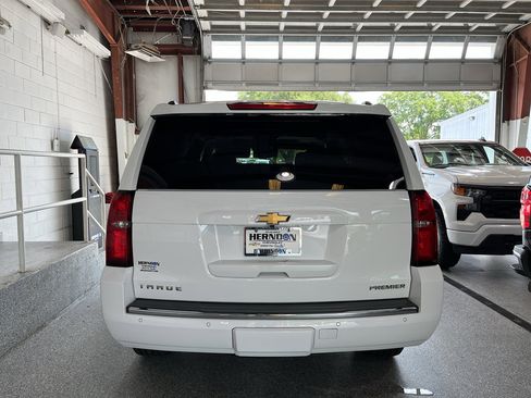 Used 2020 Chevrolet Tahoe Premier AWD/4WD image 7