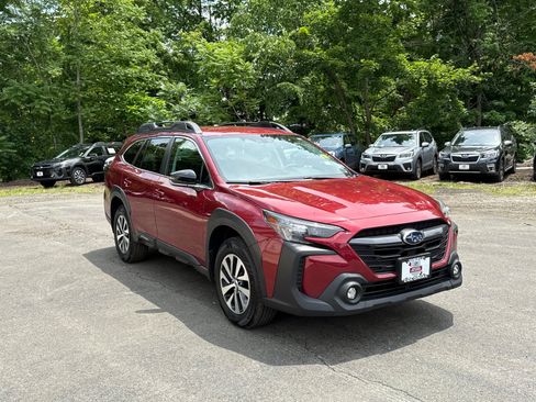 Certified 2024 Subaru Outback Premium AWD/4WD image 7