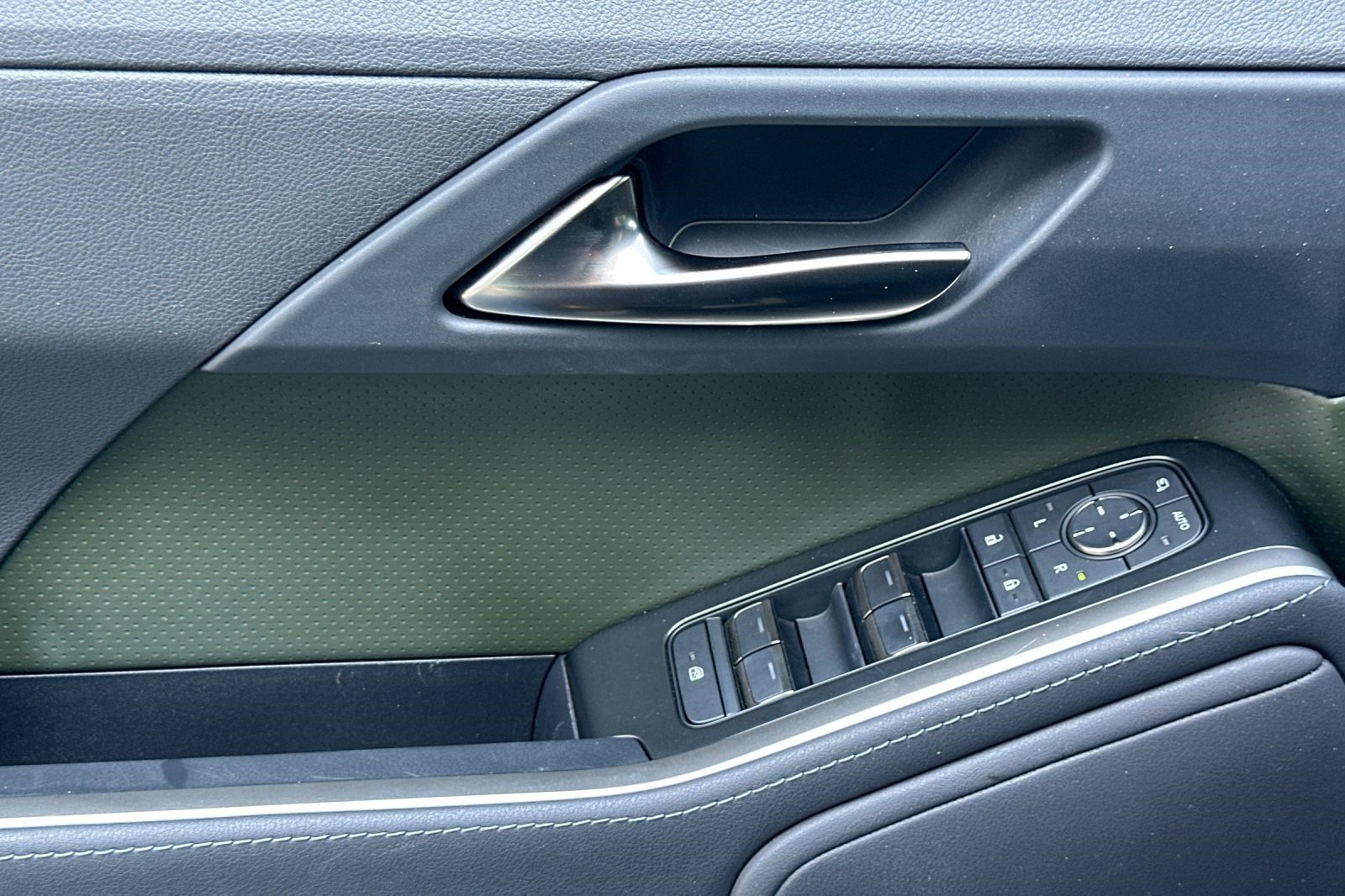 Certified 2024 Lexus GX 550 AWD/4WD image 12