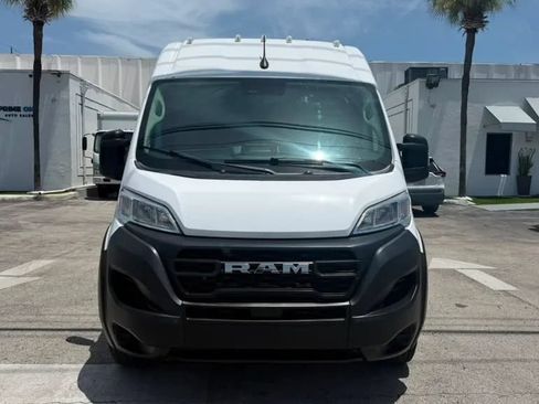 Used 2023 RAM ProMaster 3500 FWD image 3