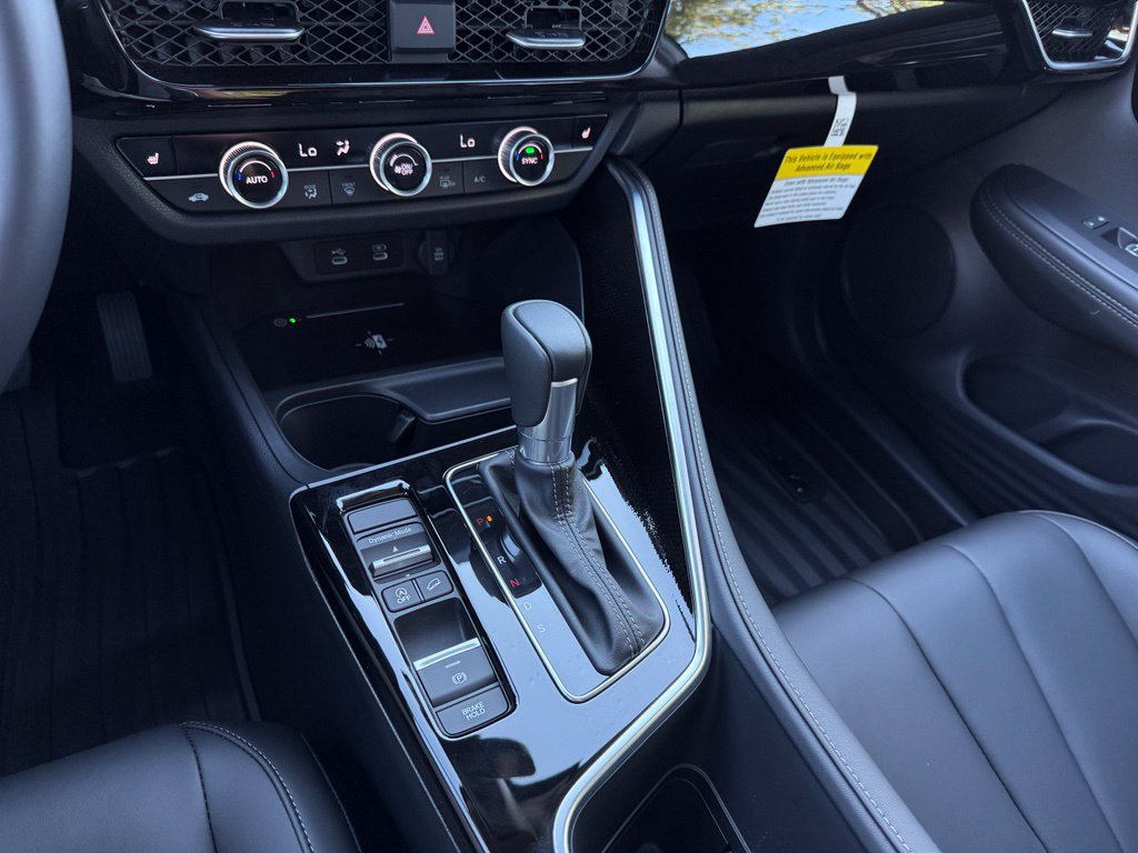 Certified 2026 Acura ADX AWD image 25