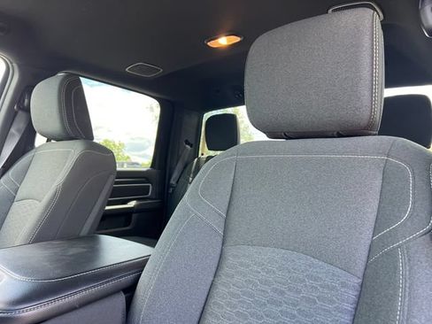 Used 2025 RAM 2500 Big Horn AWD/4WD image 15
