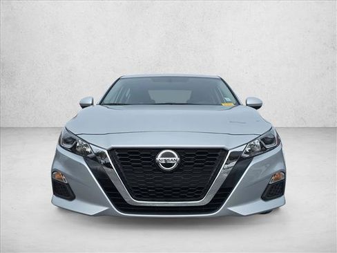 Used 2019 Nissan Altima 2.5 S image 2