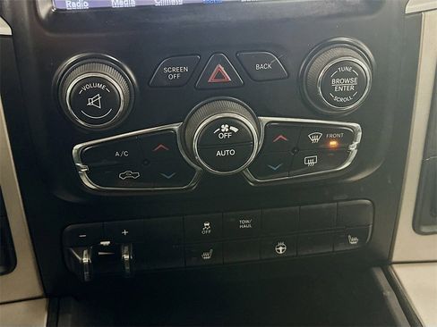 Used 2018 RAM 1500 Outdoorsman image 15