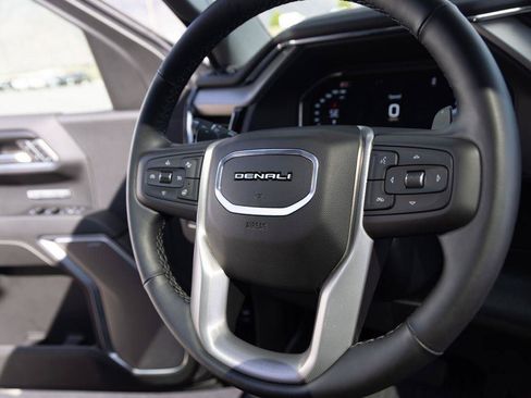 Used 2024 GMC Sierra 1500 Denali w/ Denali Reserve Package AWD/4WD image 32