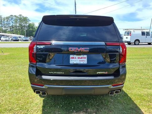 New 2026 GMC Yukon XL AT4 w/ AT4 Premium Plus Package AWD/4WD image 6