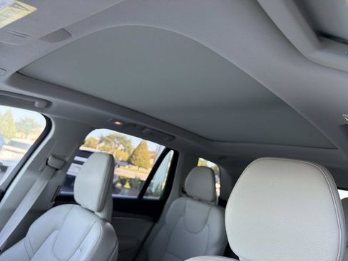 Used 2023 Volvo XC90 B6 Plus w/ Protection Package Premier AWD/4WD image 33