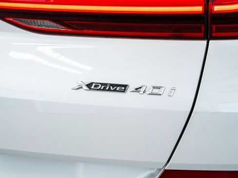 Used 2020 BMW X6 xDrive40i w/ M Sport Package image 31