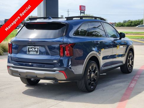 New 2025 Kia Sorento SX image 3