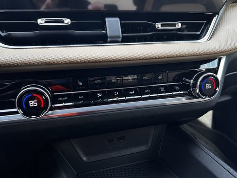 New 2026 Chevrolet Equinox ACTIV w/ Safety and Technology Package FWD image 16