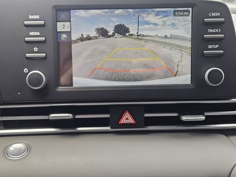 New 2026 Hyundai Elantra Sport FWD image 17