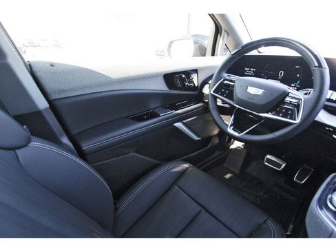 New 2026 Cadillac Optiq Sport 2 image 8