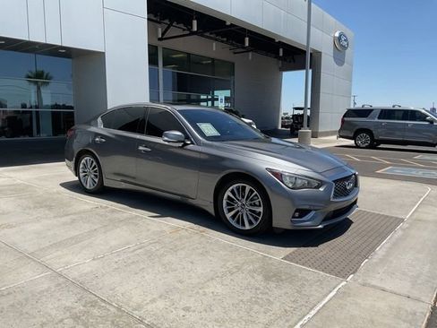 Used 2021 INFINITI Q50 Luxe RWD image 9
