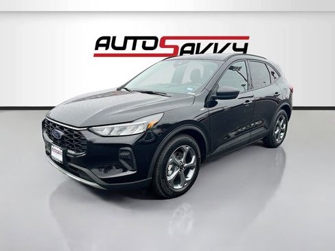 Used 2025 Ford Escape ST-Line FWD image 3