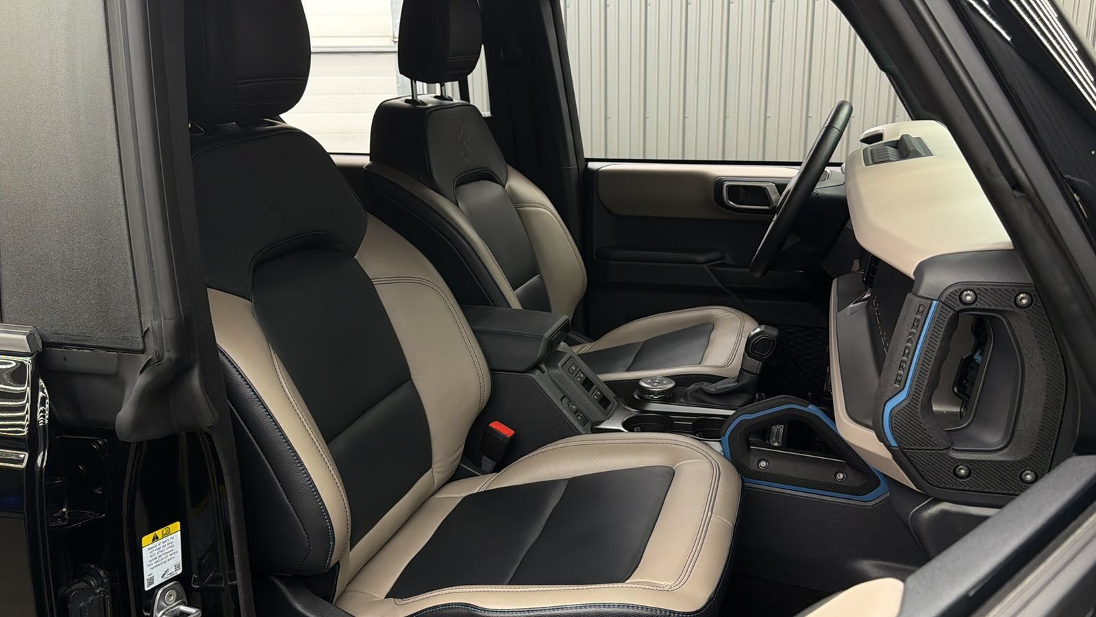Used 2024 Ford Bronco Wildtrak AWD/4WD image 36