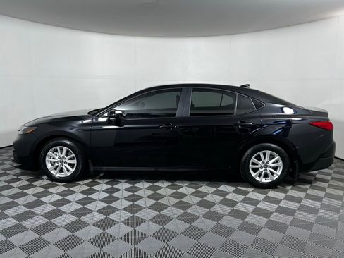 Certified 2025 Toyota Camry LE FWD image 8