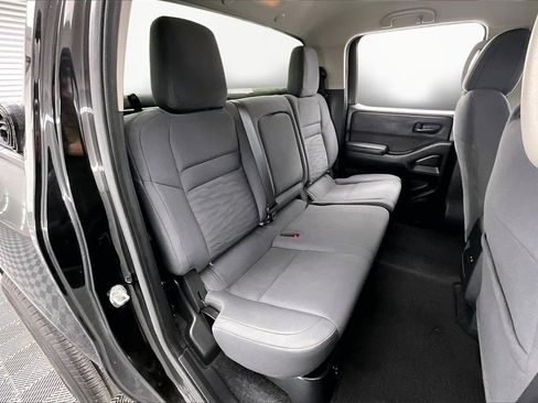 Used 2022 Nissan Frontier S w/ Technology Package image 28