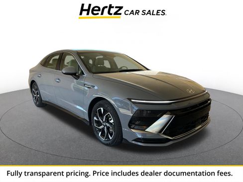 Used 2025 Hyundai Sonata SEL FWD image 1