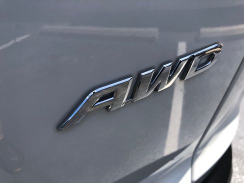 Used 2019 Honda CR-V LX image 17