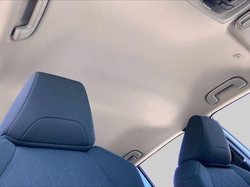 Certified 2023 Toyota Corolla Cross LE FWD image 14