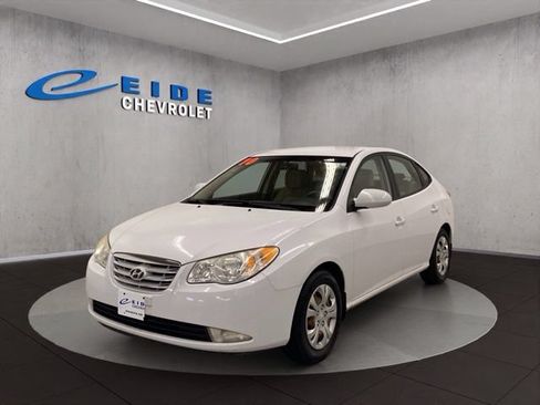 Used 2010 Hyundai Elantra GLS FWD image 8