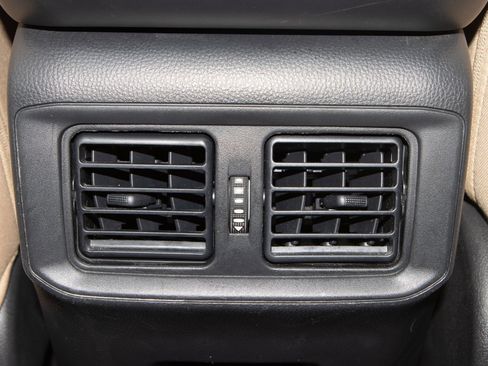 Used 2024 Toyota RAV4 XLE image 20