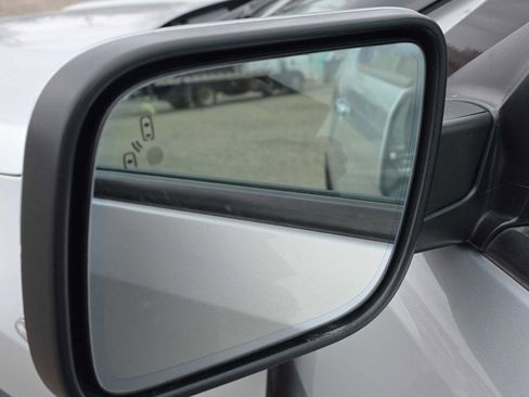 Used 2019 Ford Explorer Limited w/ Class III Trailer Tow Package image 20