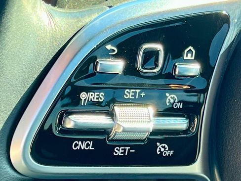 Certified 2022 Mercedes-Benz GLE 350 4MATIC image 31